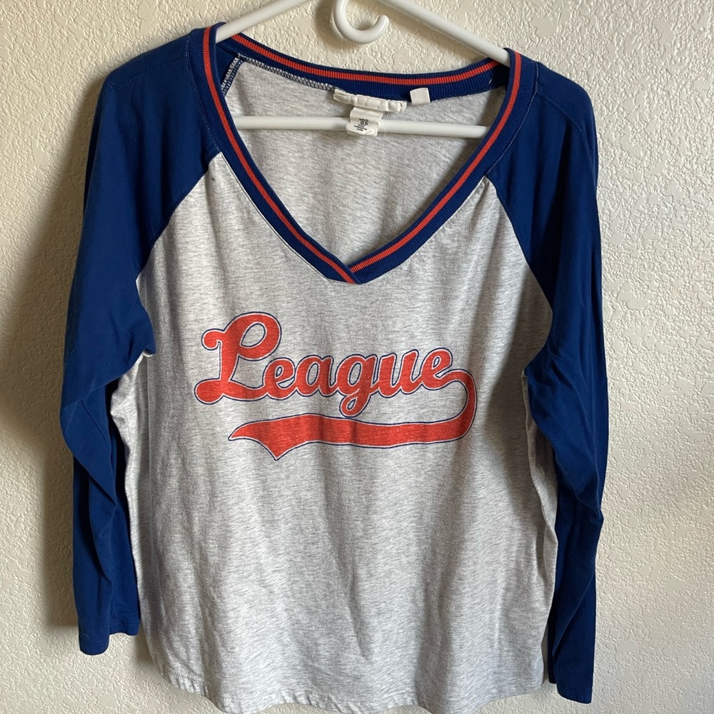 H&M L.O.G.G. Baseball tee shirt XL